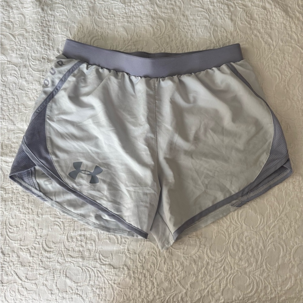 NWOT women’s Under Armour athletic shorts